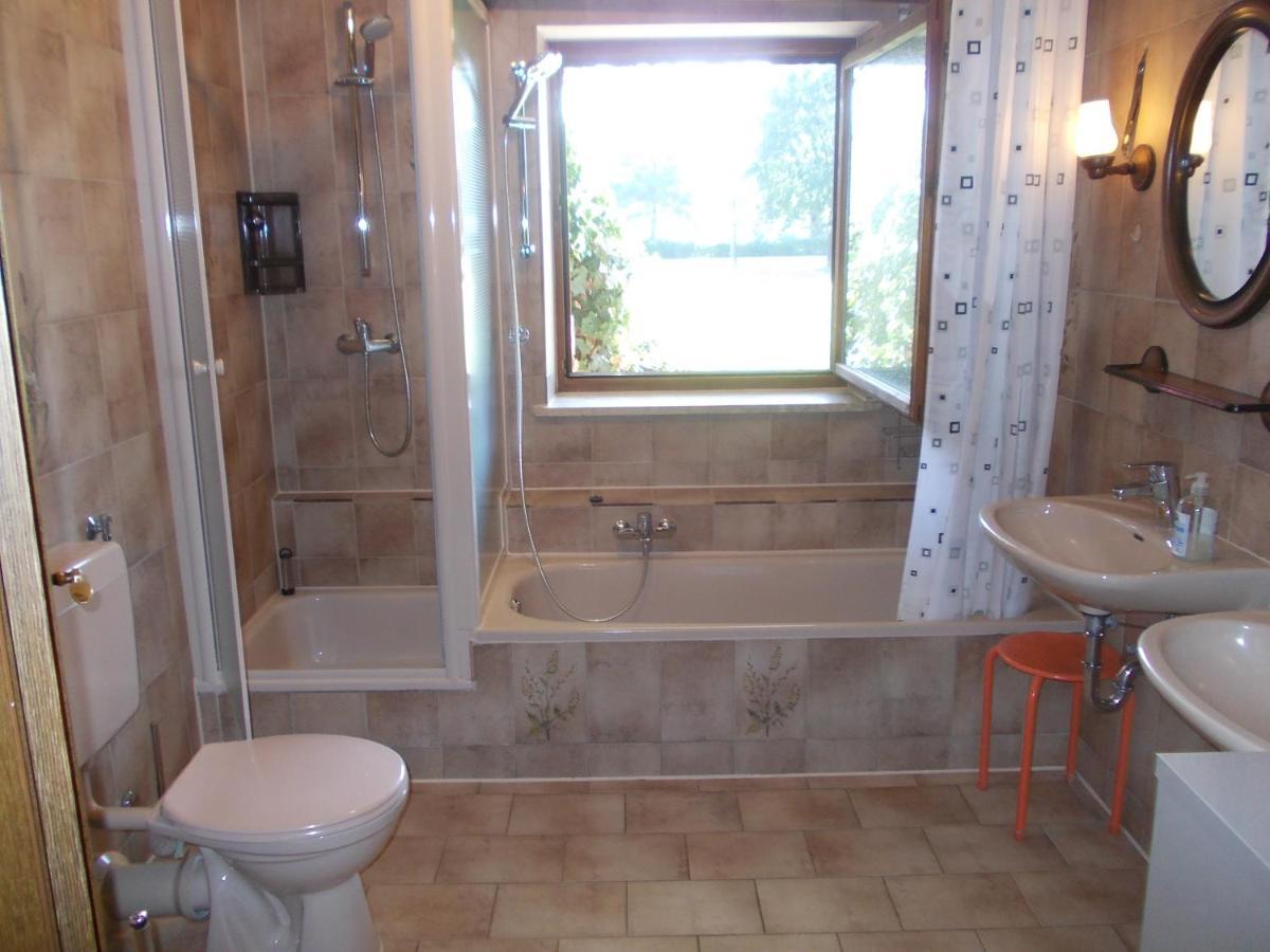 Xxl Apartment, 10 Beds, 4 Sleep-Rooms, 140Qm, 2 Wc, 2 Shower && Bruckmühl Dış mekan fotoğraf